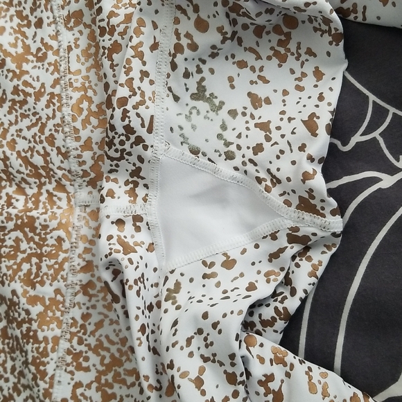 ZYIA bundle: Light n Tight 7/8, size 6-8 - Picture 4 of 6